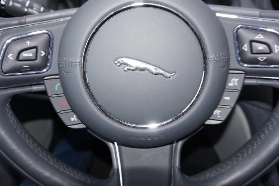 2015 Jaguar X351 XJ - Image 18 of 20