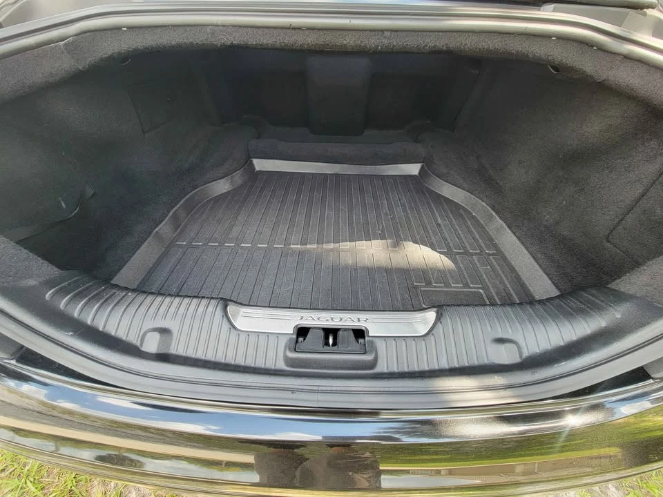 2015 Jaguar X351 XJ - Image 11 of 15