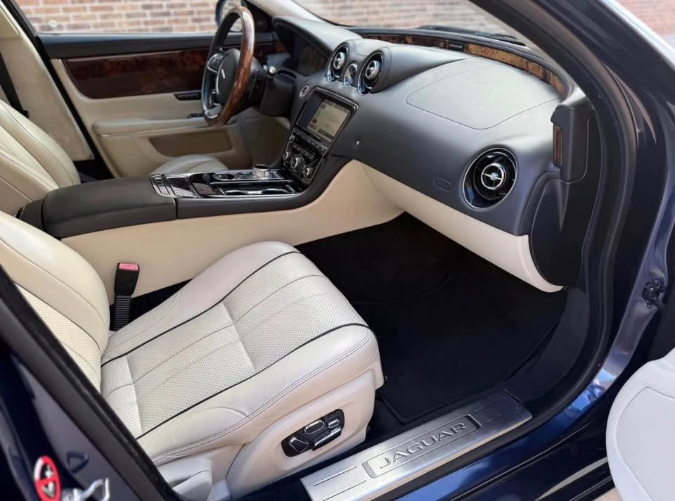 2015 Jaguar X351 XJ - Image 7 of 10