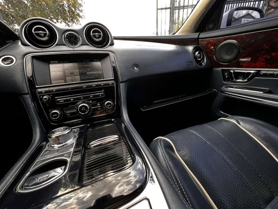 2015 Jaguar X351 XJ - Image 13 of 20