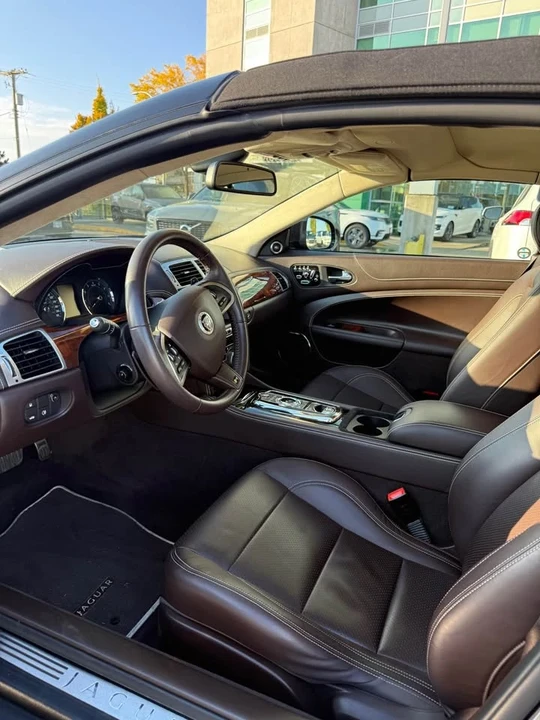 2015 Jaguar X150 XK - Image 10 of 19