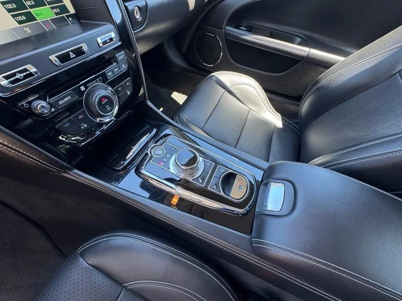 2015 Jaguar X150 XK - Image 13 of 17