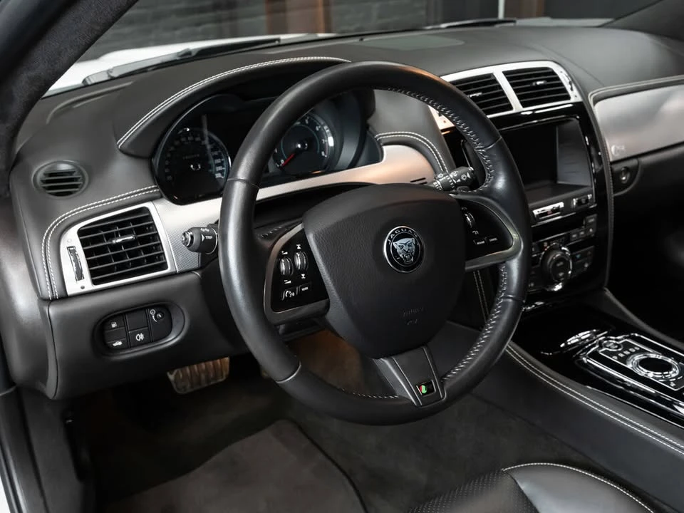 2015 Jaguar X150 XKR - Image 4 of 6