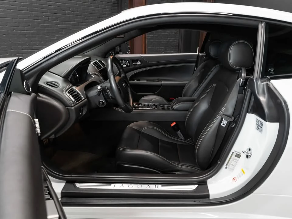 2015 Jaguar X150 XKR - Image 3 of 6