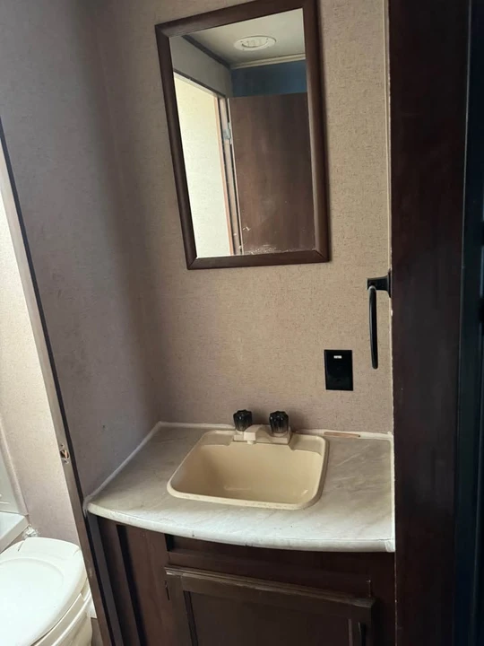 2015 Jayco - Image 13 of 20