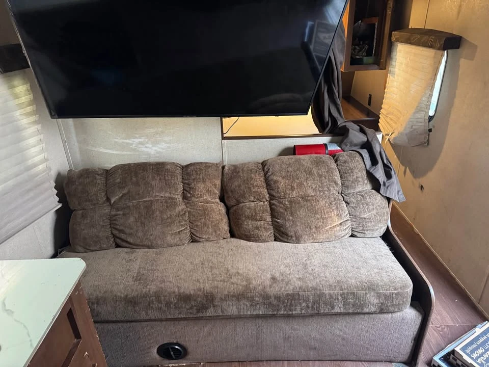 2015 Jayco - Image 18 of 20