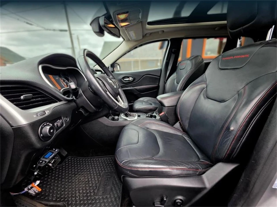 2015 Jeep KL Cherokee - Image 9 of 20