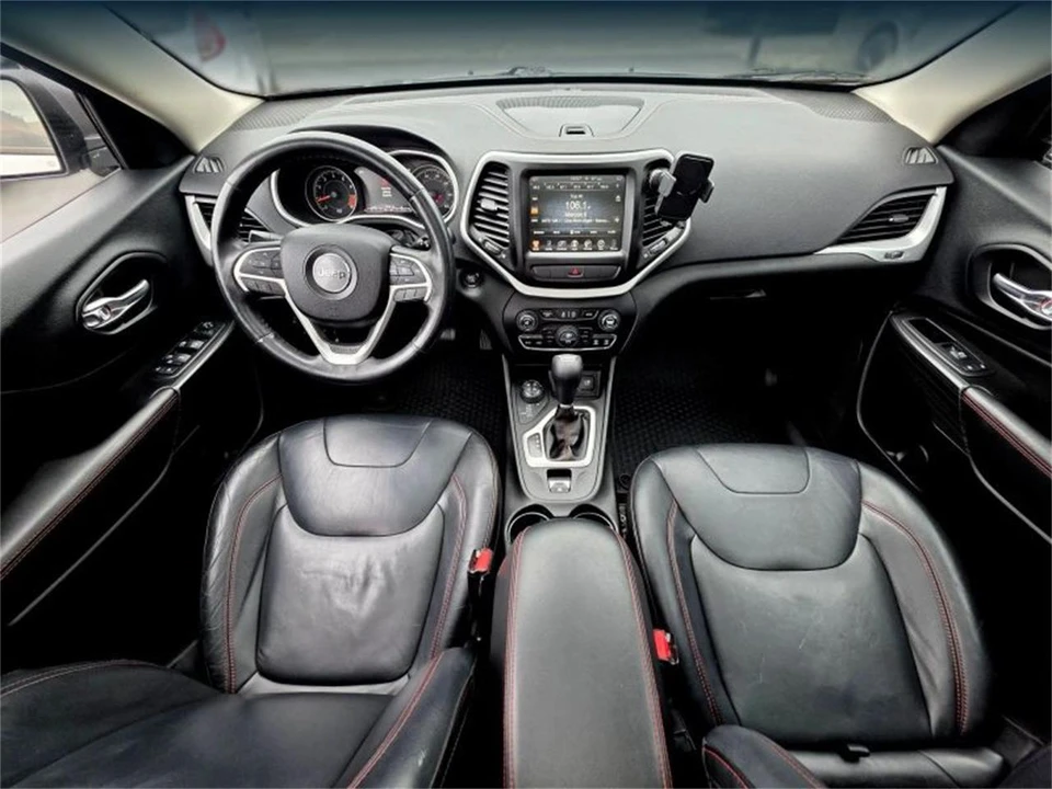 2015 Jeep KL Cherokee - Image 11 of 20