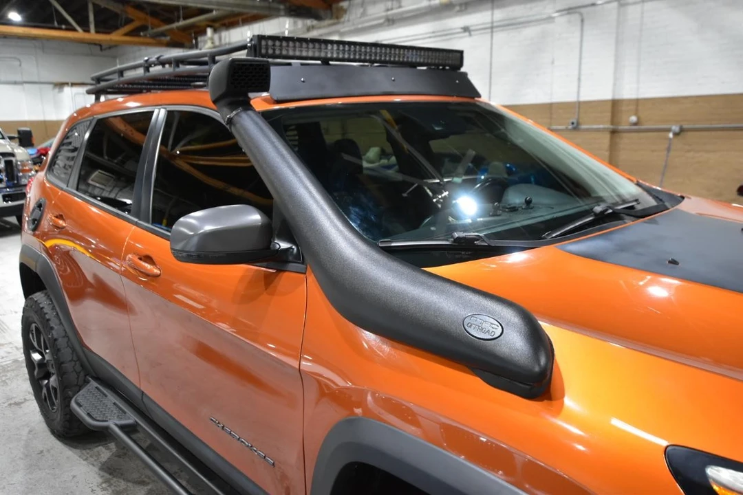 2015 Jeep KL Cherokee - Image 6 of 31