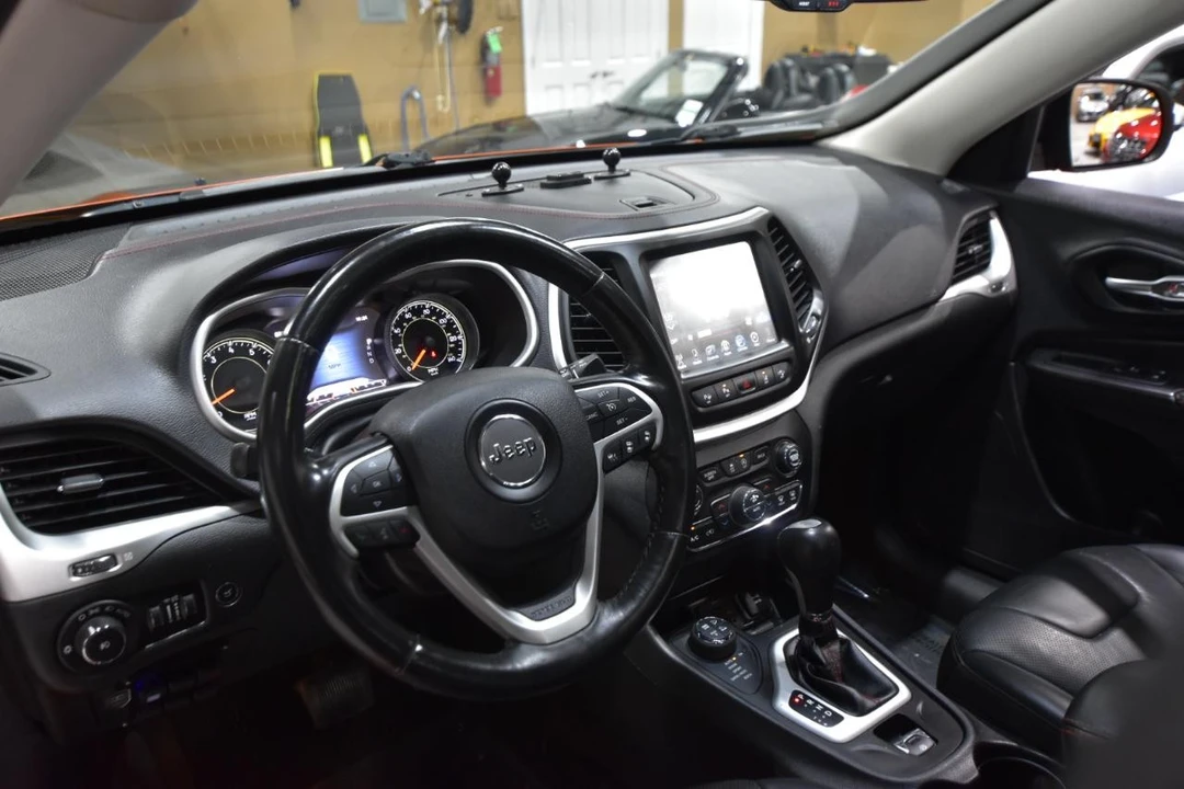 2015 Jeep KL Cherokee - Image 27 of 31