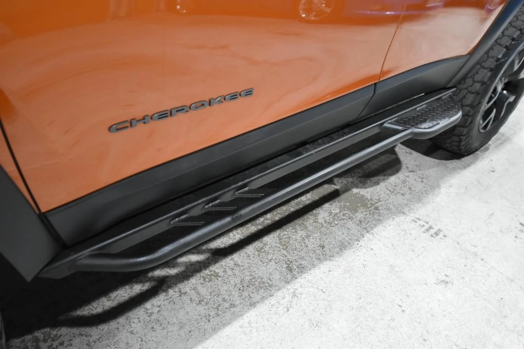 2015 Jeep KL Cherokee - Image 10 of 31