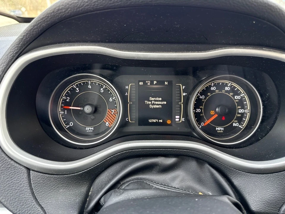2015 Jeep KL Cherokee - Image 10 of 13