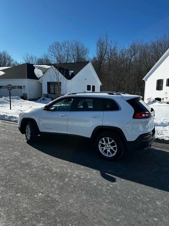 2015 Jeep KL Cherokee - Image 2 of 20