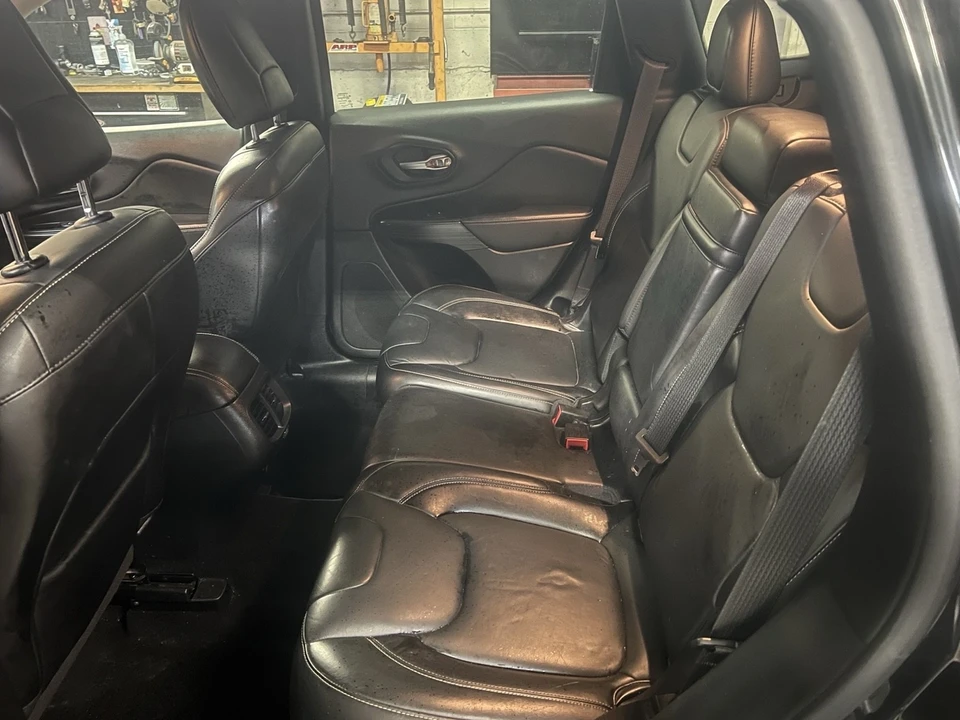 2015 Jeep KL Cherokee - Image 15 of 20