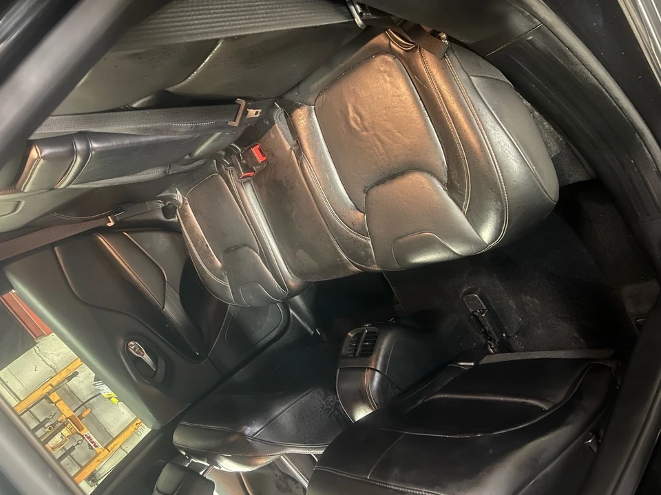 2015 Jeep KL Cherokee - Image 16 of 20