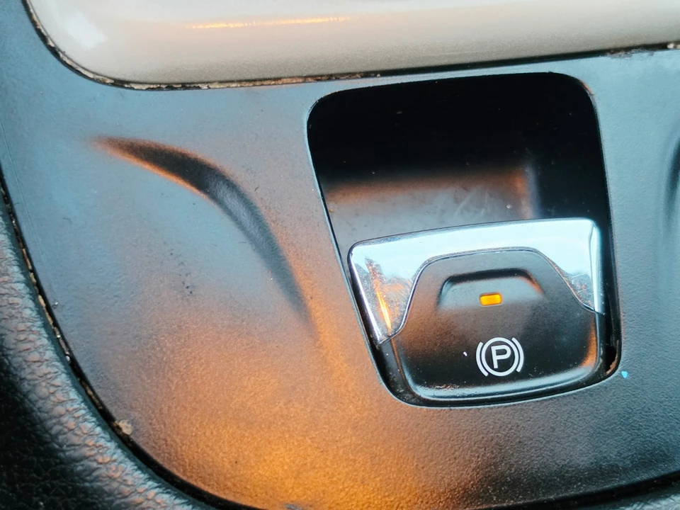 2015 Jeep KL Cherokee - Image 27 of 29