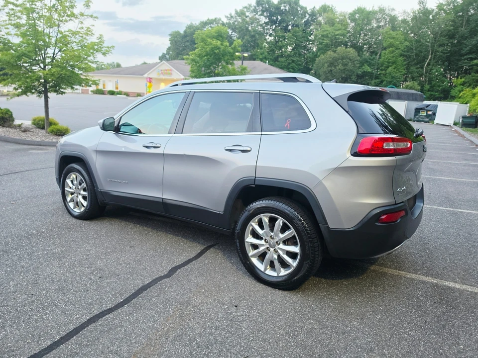 2015 Jeep KL Cherokee - Image 4 of 29