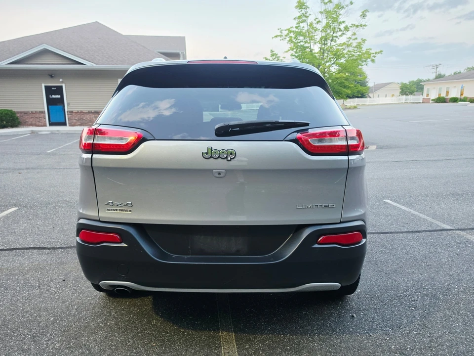 2015 Jeep KL Cherokee - Image 6 of 29