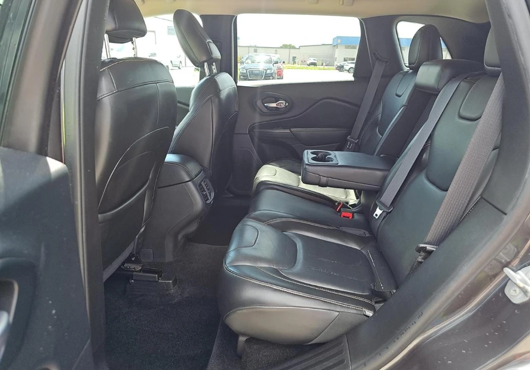 2015 Jeep KL Cherokee - Image 14 of 16
