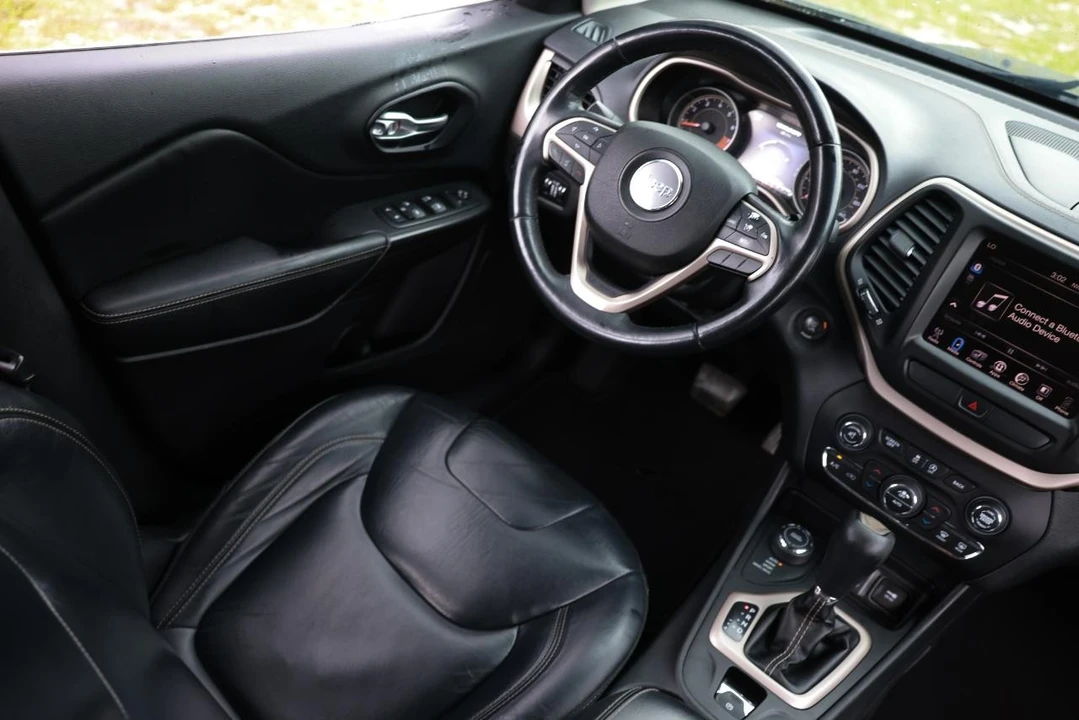 2015 Jeep KL Cherokee - Image 19 of 31