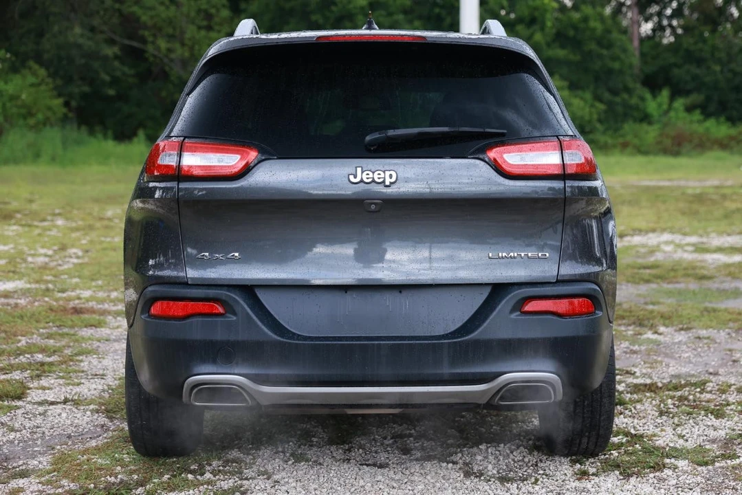 2015 Jeep KL Cherokee - Image 9 of 31