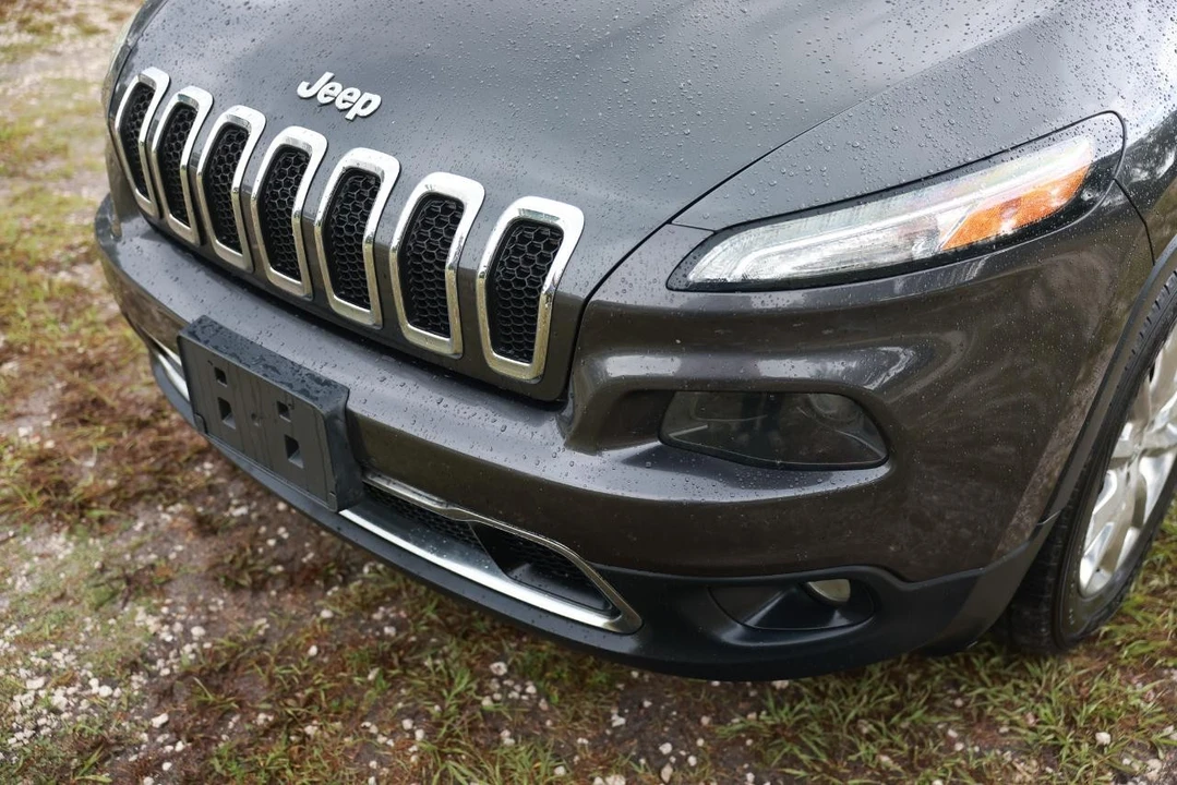 2015 Jeep KL Cherokee - Image 23 of 31