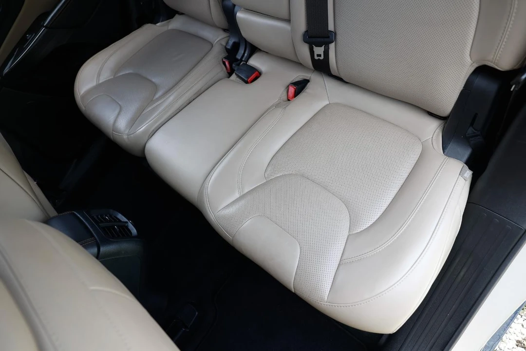 2015 Jeep KL Cherokee - Image 10 of 31