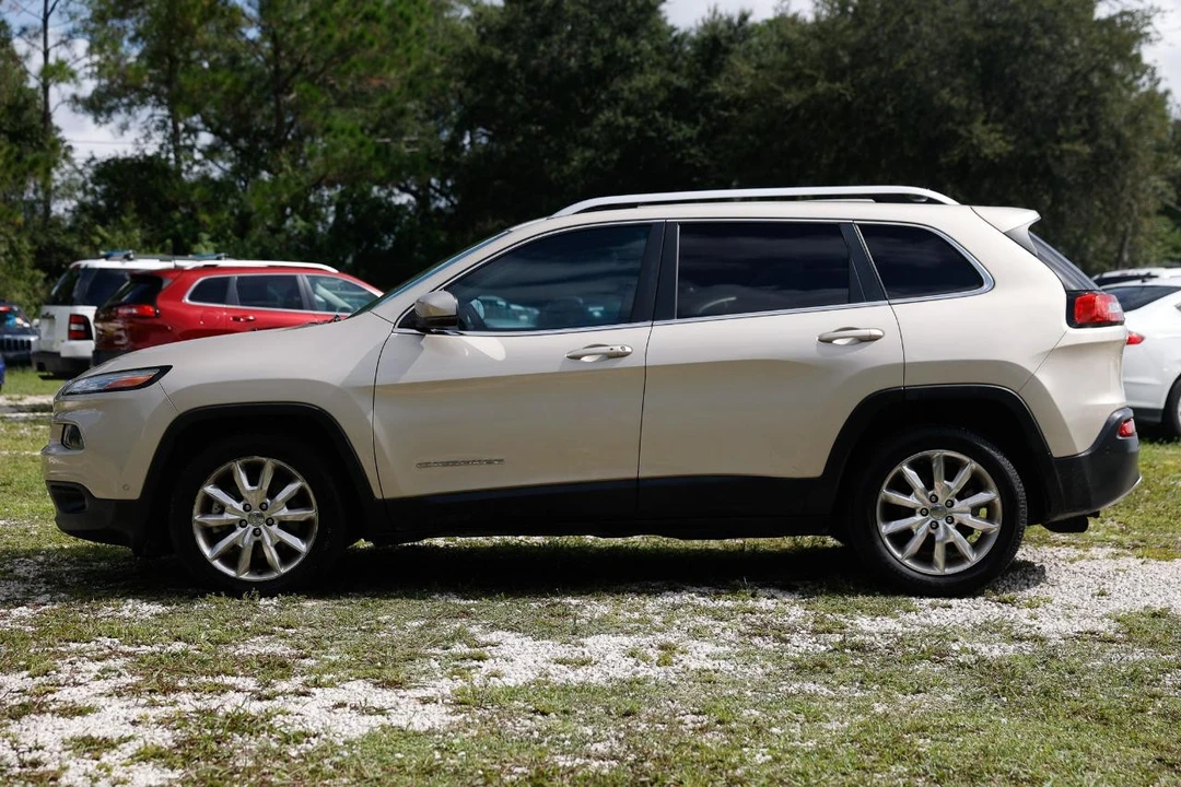 2015 Jeep KL Cherokee - Image 3 of 31
