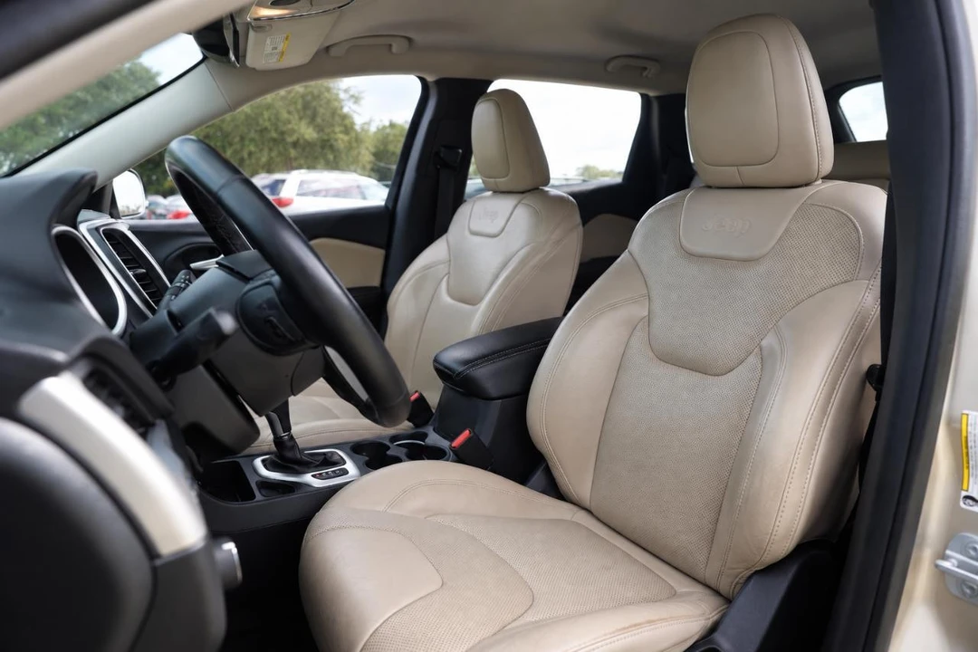 2015 Jeep KL Cherokee - Image 6 of 31