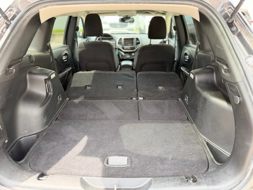 2015 Jeep KL Cherokee - Image 24 of 28