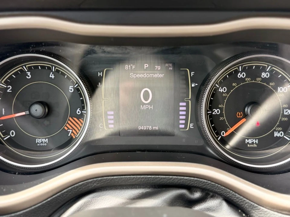2015 Jeep KL Cherokee - Image 28 of 28
