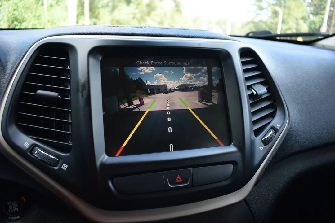 2015 Jeep KL Cherokee - Image 20 of 21