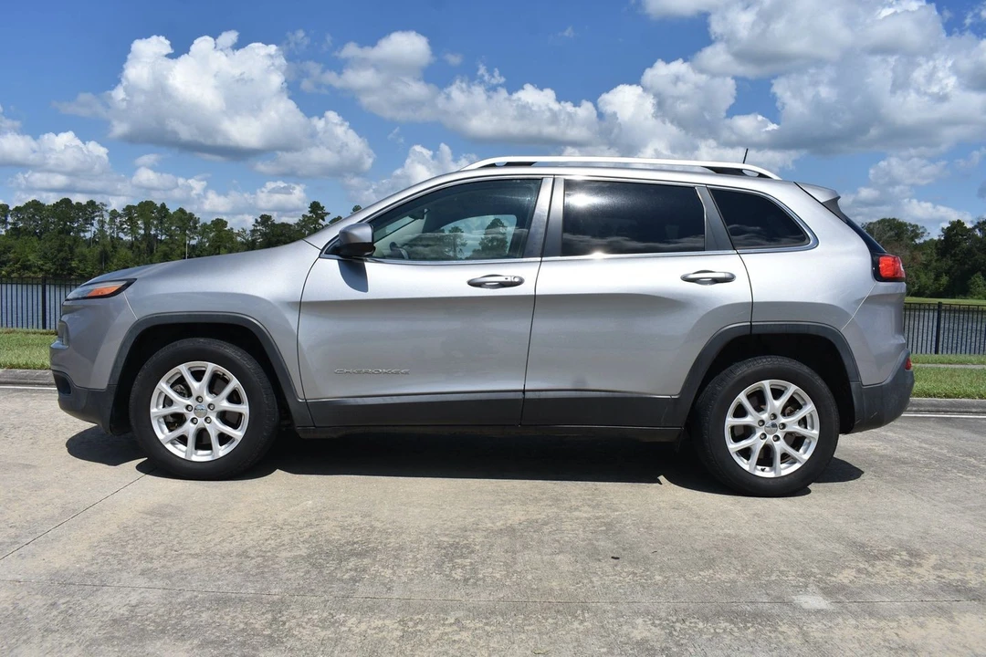 2015 Jeep KL Cherokee - Image 12 of 21