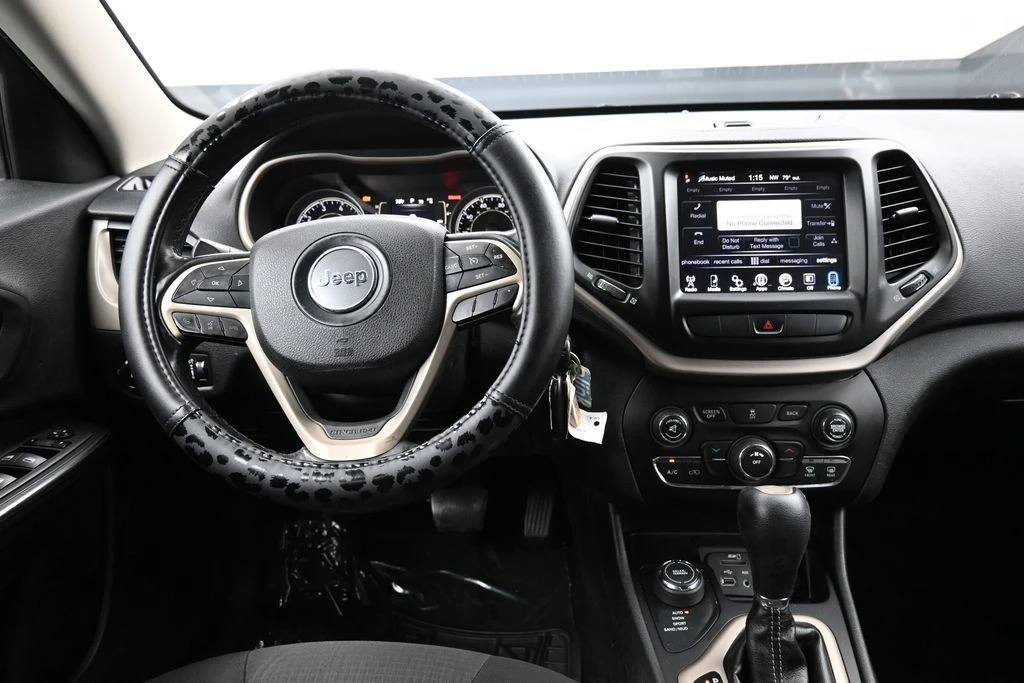 2015 Jeep KL Cherokee - Image 19 of 31