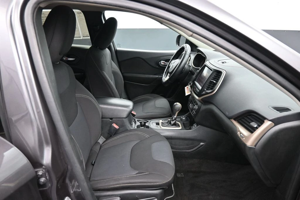 2015 Jeep KL Cherokee - Image 23 of 31