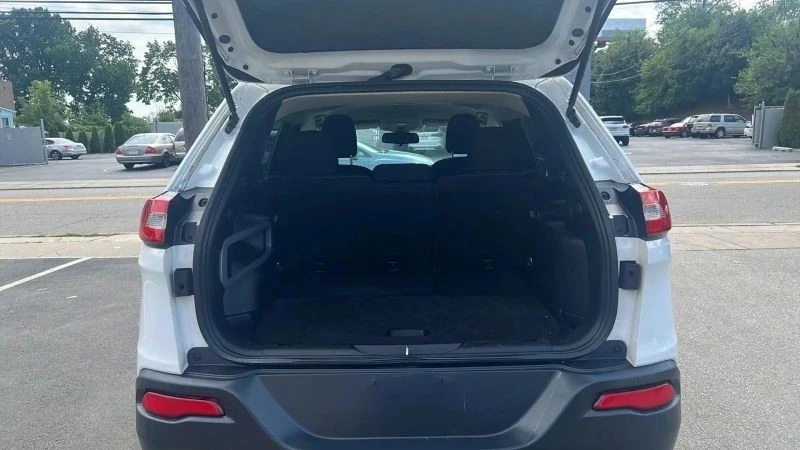 2015 Jeep KL Cherokee - Image 10 of 12