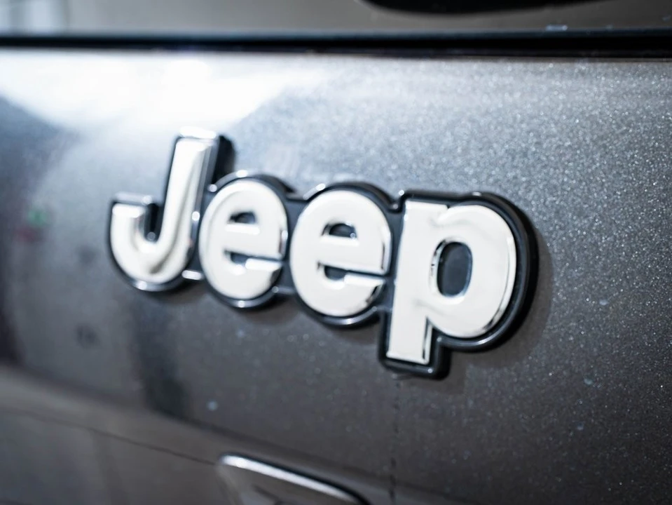 2015 Jeep KL Cherokee - Image 19 of 21