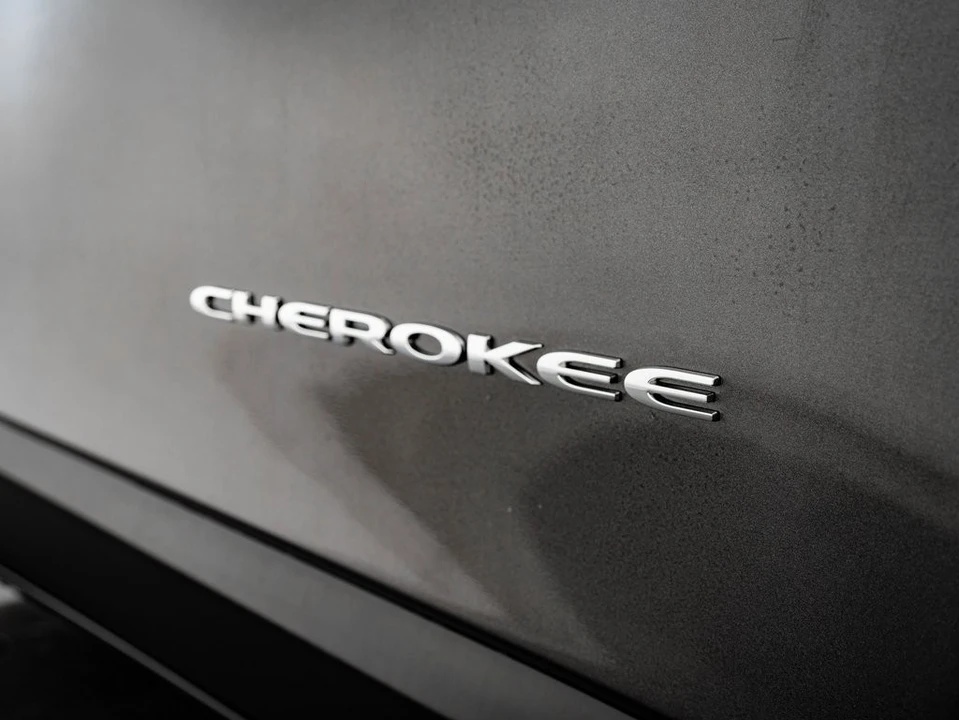2015 Jeep KL Cherokee - Image 17 of 21