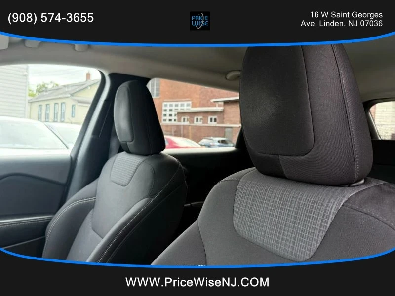 2015 Jeep KL Cherokee - Image 10 of 12
