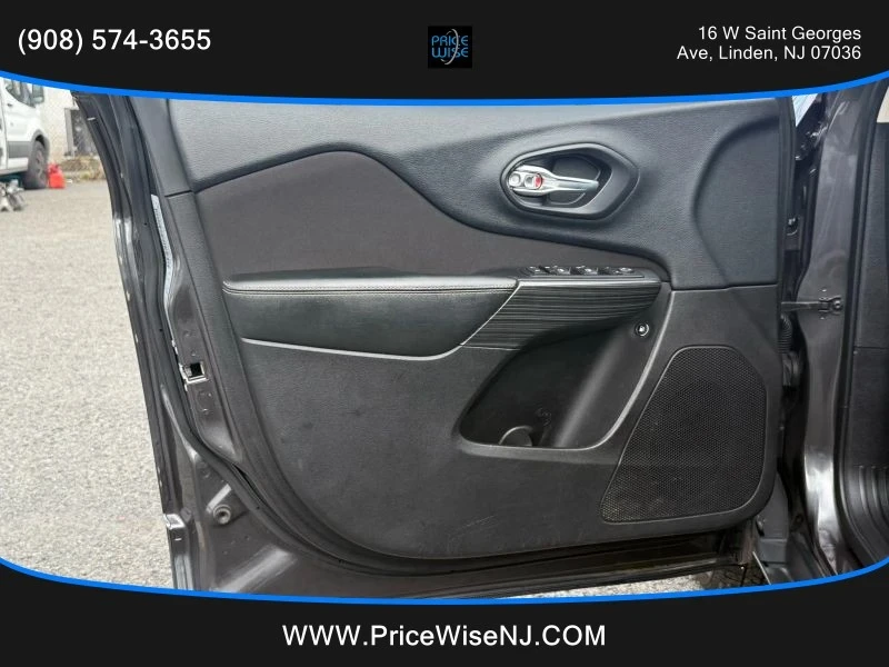 2015 Jeep KL Cherokee - Image 7 of 12