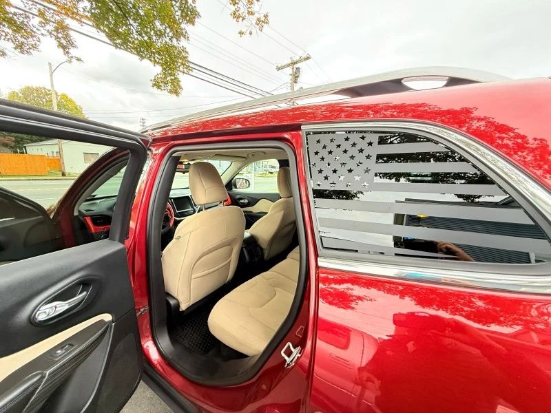 2015 Jeep KL Cherokee - Image 9 of 12