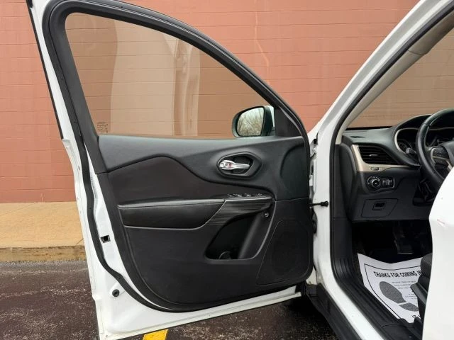 2015 Jeep KL Cherokee - Image 12 of 21