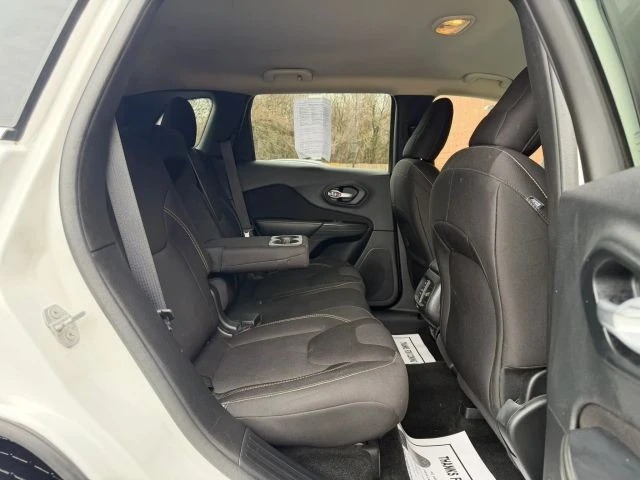 2015 Jeep KL Cherokee - Image 18 of 21