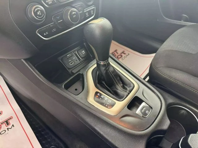 2015 Jeep KL Cherokee - Image 20 of 21