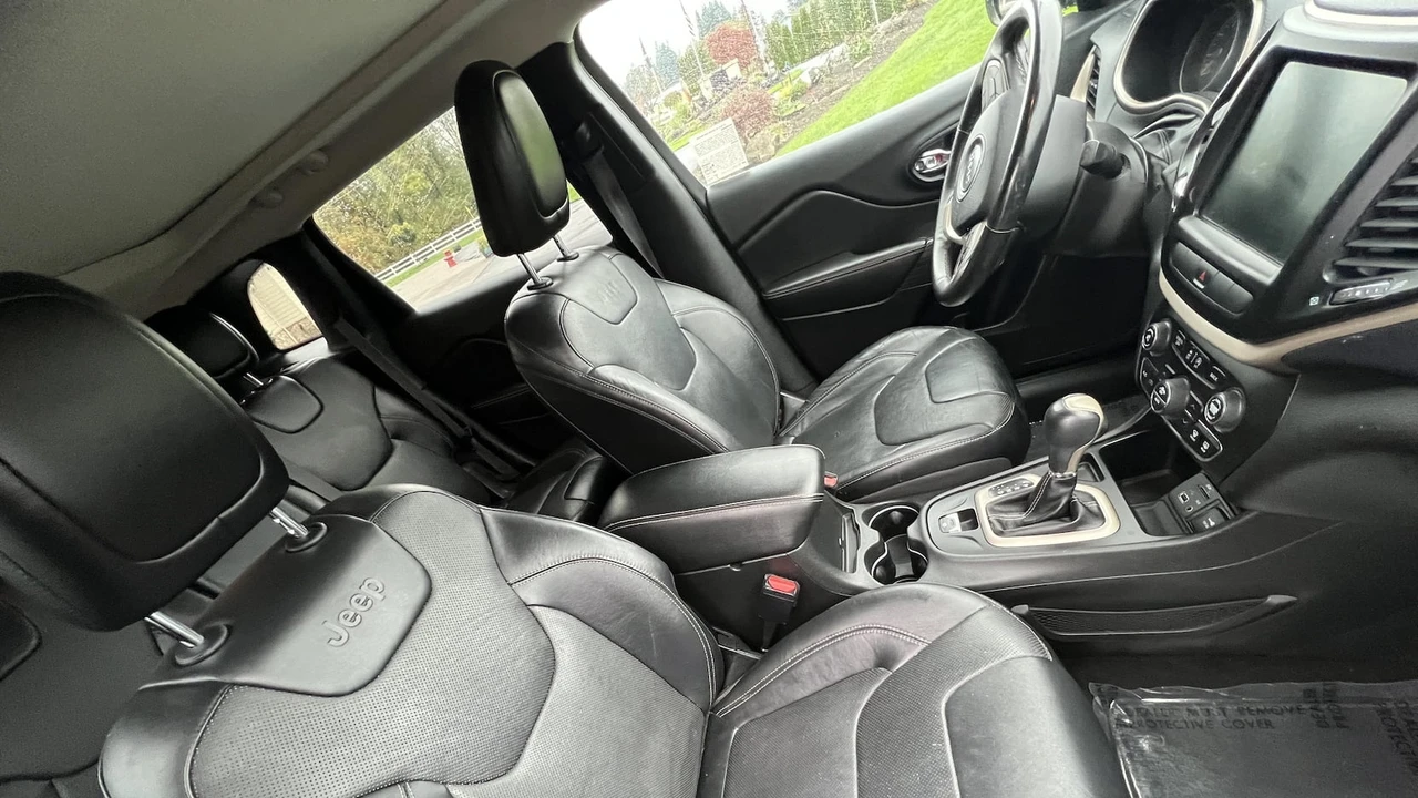 2015 Jeep KL Cherokee - Image 6 of 25