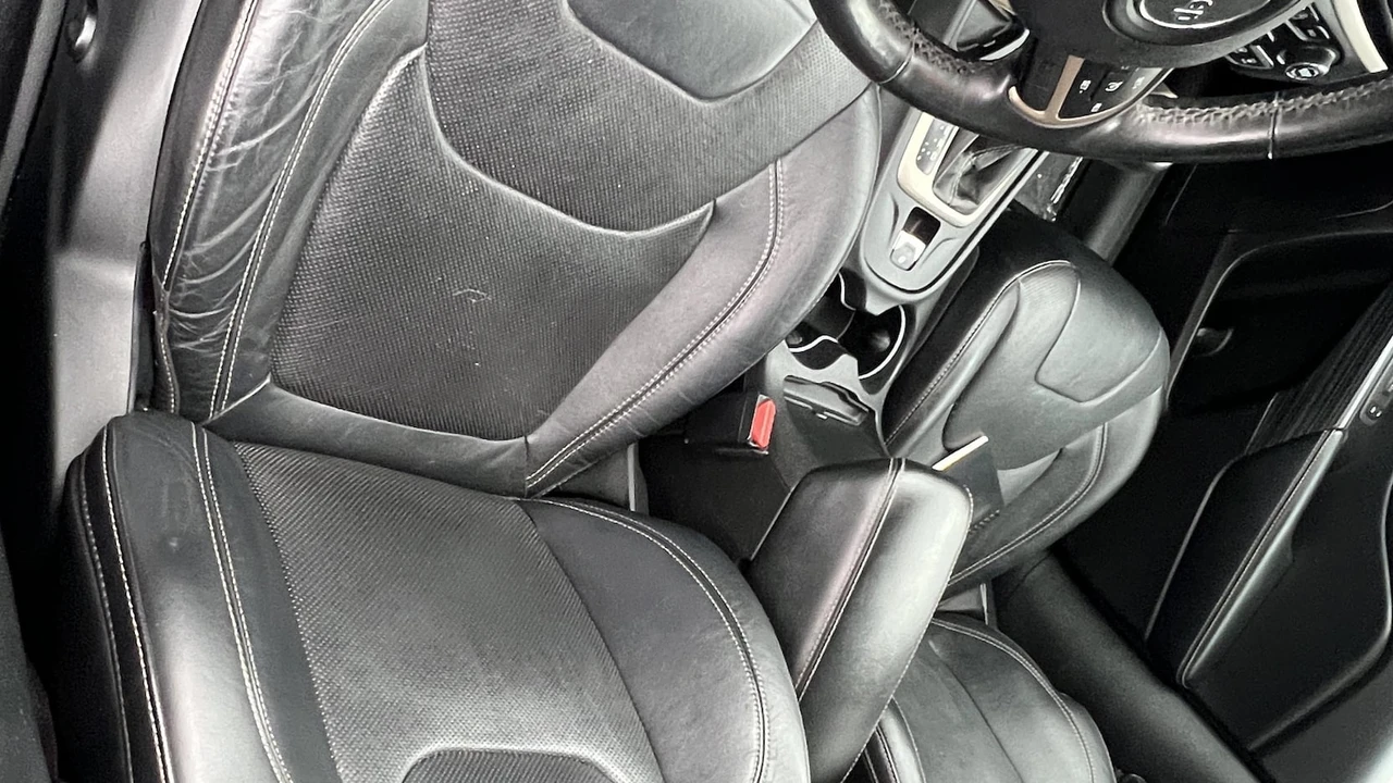 2015 Jeep KL Cherokee - Image 14 of 25