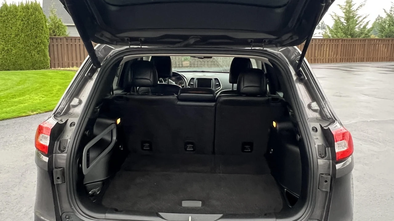 2015 Jeep KL Cherokee - Image 20 of 25