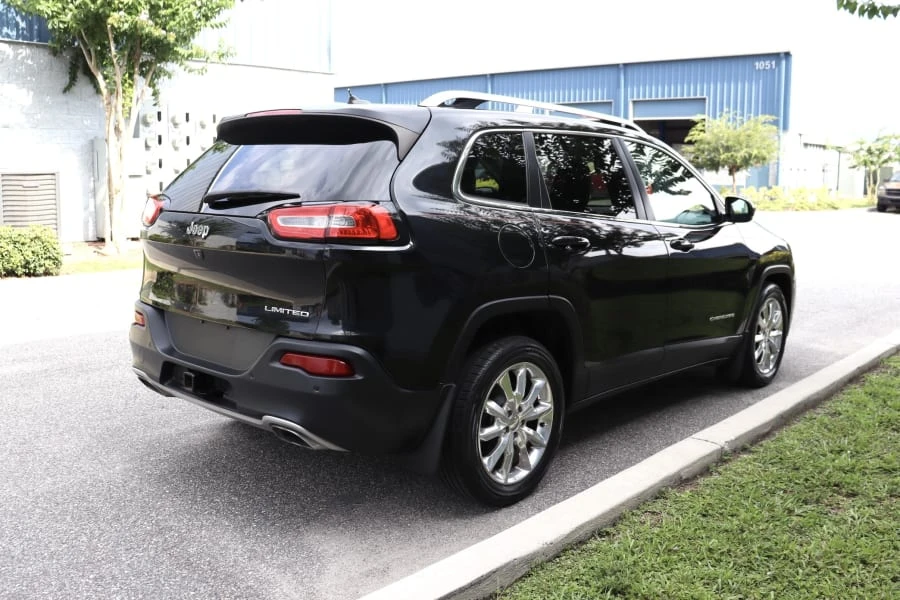 2015 Jeep KL Cherokee - Image 2 of 25