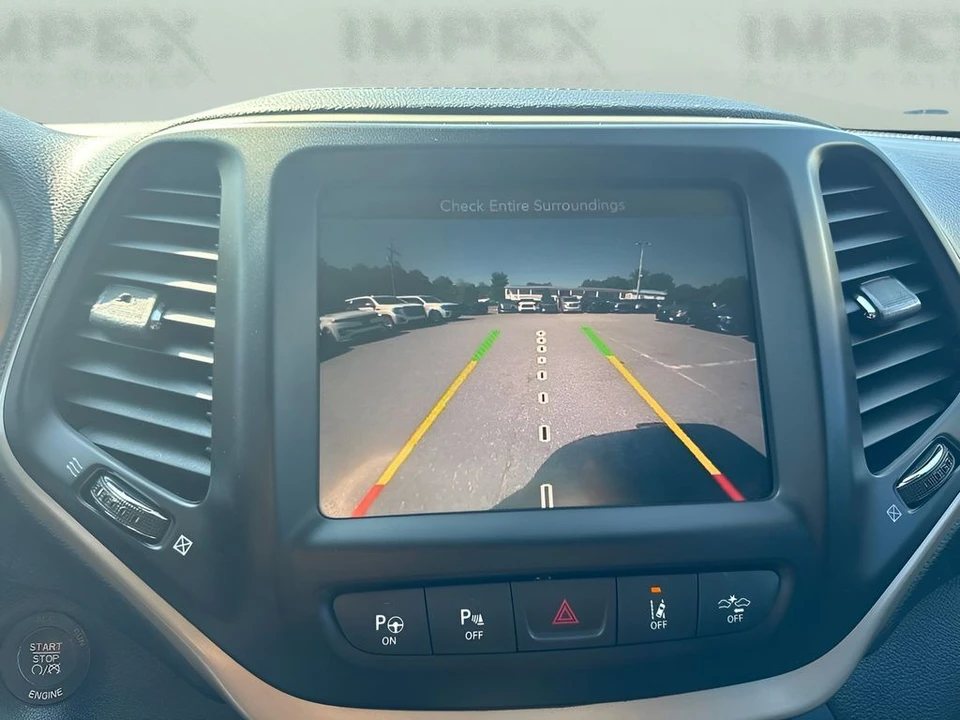 2015 Jeep KL Cherokee - Image 16 of 27