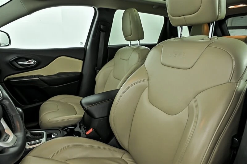 2015 Jeep KL Cherokee - Image 16 of 30